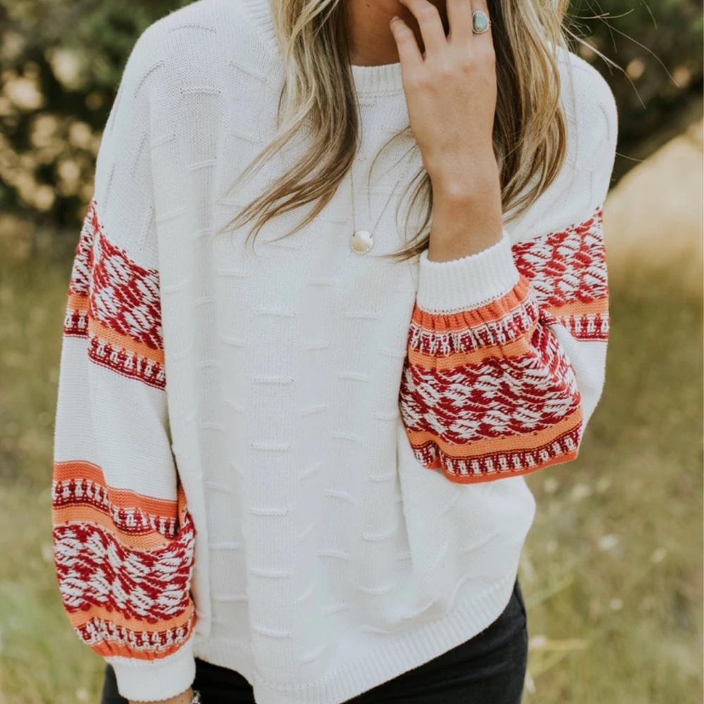 Roolee Textured Sweater w Balloon Sleeves